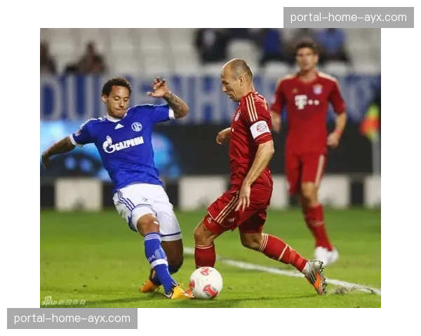 亚冠半决赛首回合：利雅得新月主场2-1战胜蔚山现代